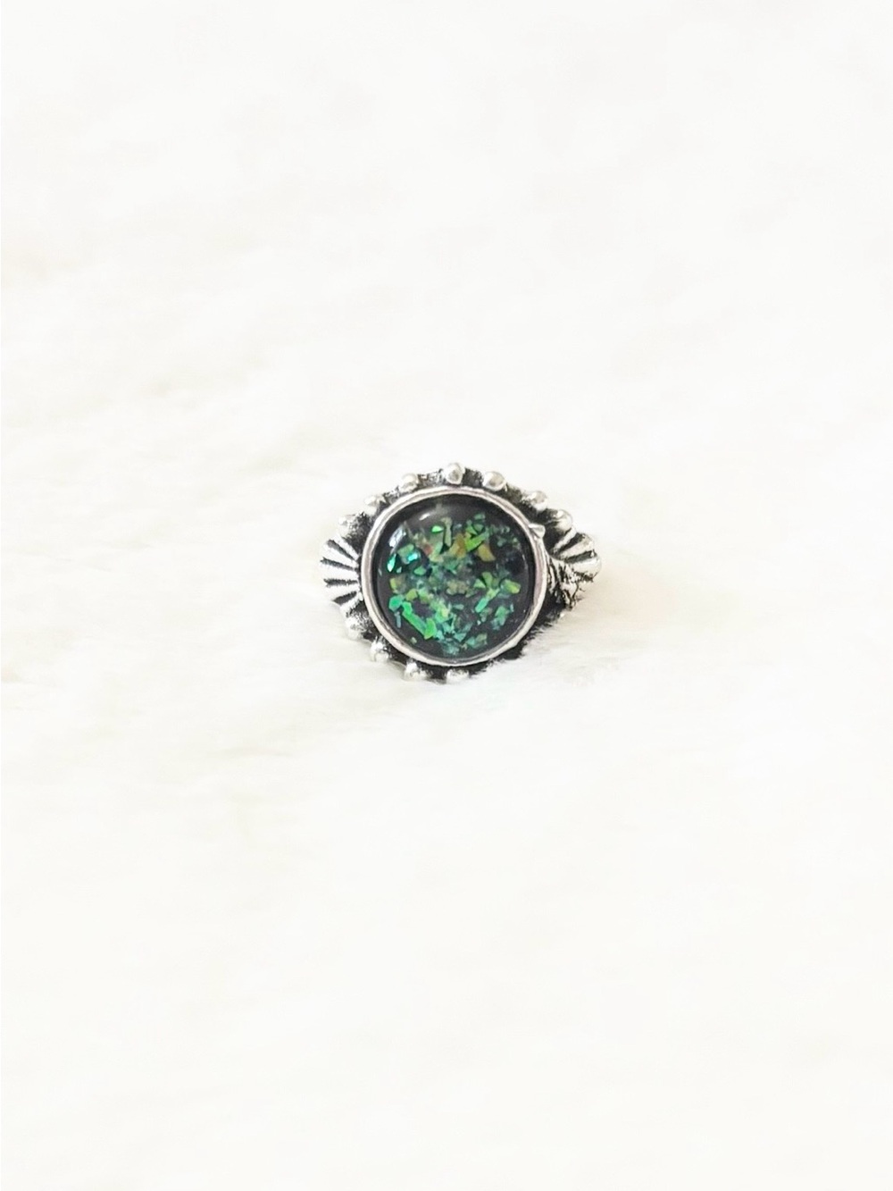5/$15 🩷 MUST BUNDLE Silver Ring with Green Opal Accent - Women's Jewelry